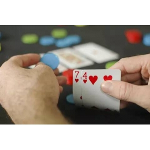 GGpoker扑克的本质是随对手而变化的起手牌
